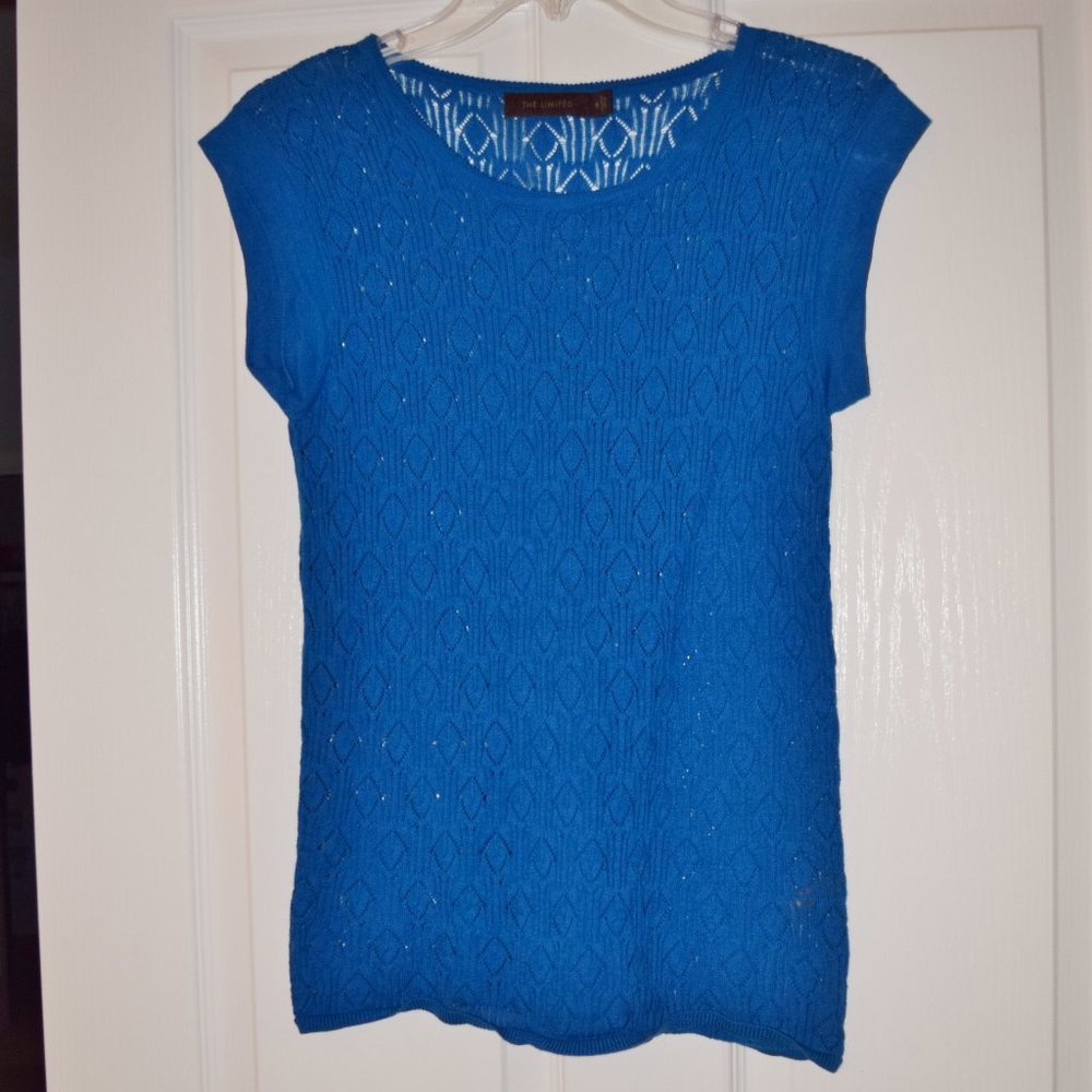 The Limited blue short sleeve sweater